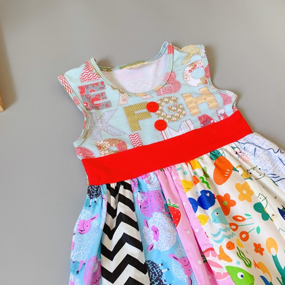 Boutique ABC Alphabet Sleeveless Multi Print Dress - Picture 2 of 6